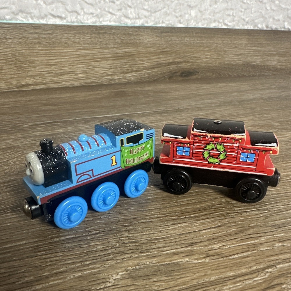 Thomas & Friends Wooden Railway Holiday Train Engine Christmas Sodor Caboose